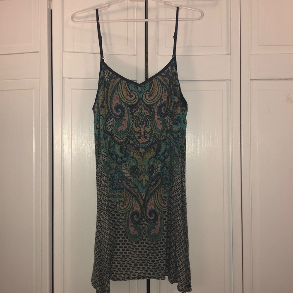 Super cute paisley O’Neill summer dress!